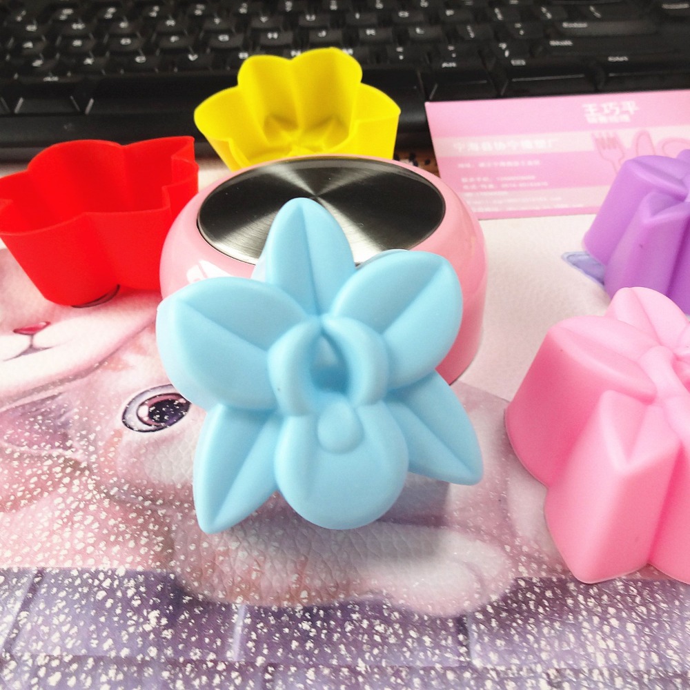 Cute 5cm Flower Silicone Cake  - огляд і ціна Diy Electronics Components